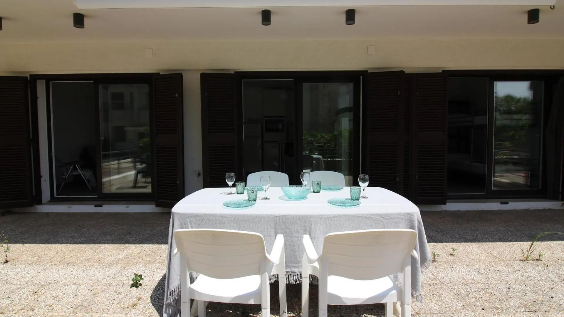 아파트 Apartamento Renovado A 20M De La Playa En Roses Con Terraza Y Parking - Es-228-124